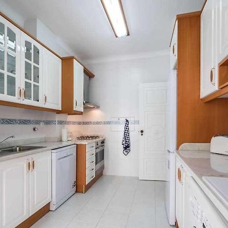 Apart Lisboa Confortavel 2 Quartos Com Terraco โอดิเวลัส ภายนอก รูปภาพ